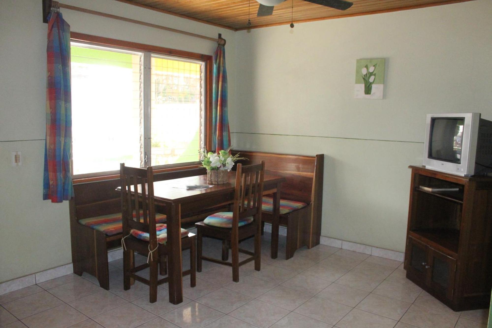 Rainbow Village La Ceiba Zewnętrze zdjęcie